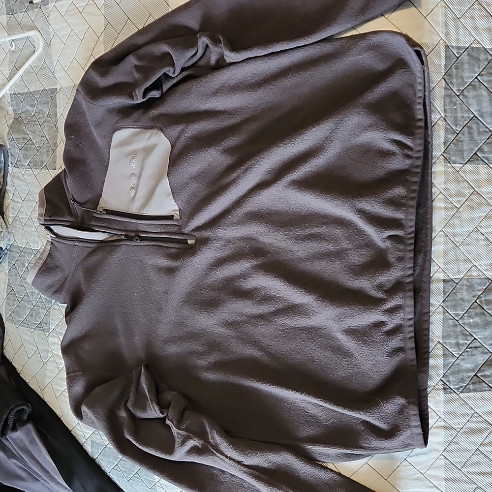 Columbia OMNIWICK 1/2 zip jacket! Grey. Large.